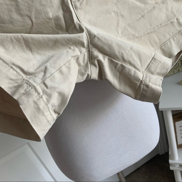 Gap 00 Bermuda Khaki Shorts - Picture 7 of 11